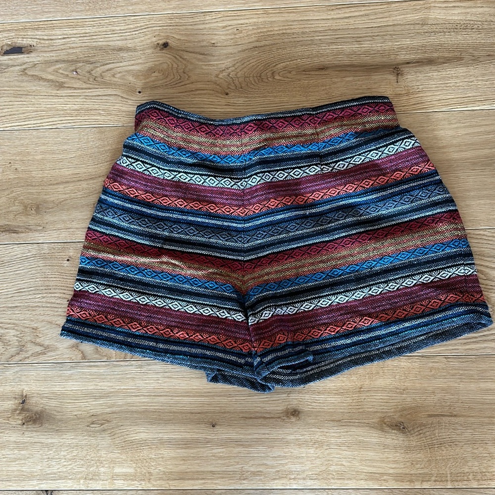 Obey Guatemalan shorts M